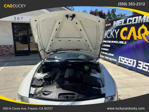 Used 2004 BMW Z4 3.0i RWD image 23