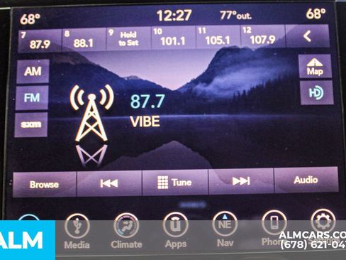 Used 2019 Chrysler Pacifica Touring Plus w/ S Appearance Package FWD image 34