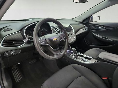 Used 2019 Chevrolet Malibu LT FWD image 9