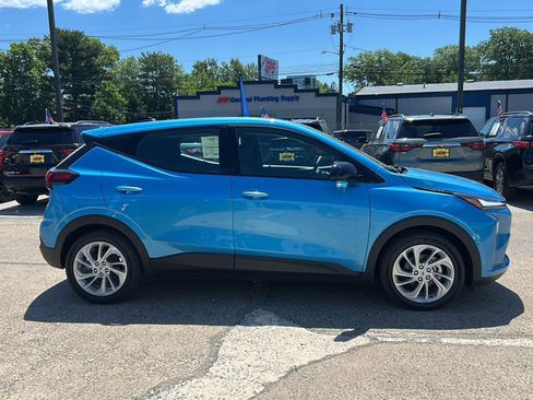 New 2027 Chevrolet Bolt LT FWD image 6
