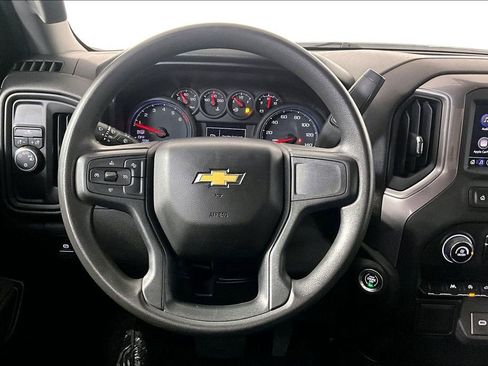 Used 2022 Chevrolet Silverado 1500 Custom image 5