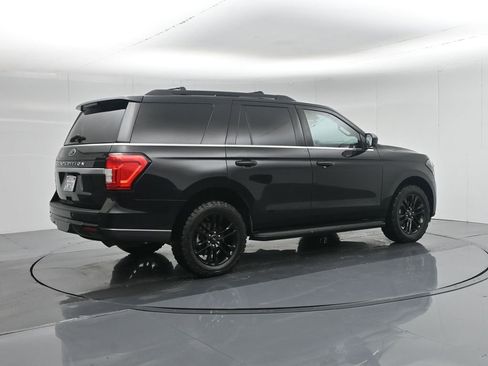 Used 2022 Ford Expedition XLT image 31