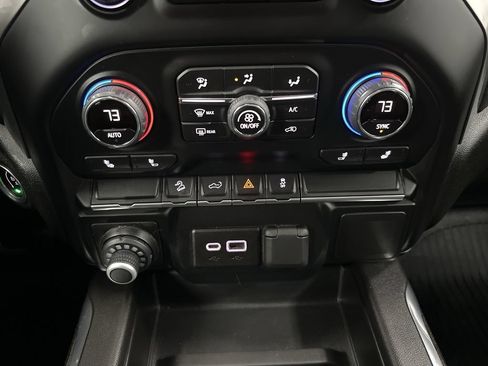 Used 2022 Chevrolet Silverado 1500 LT Trail Boss w/ Bed Protection Package AWD/4WD image 26