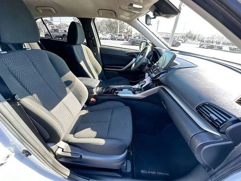 Used 2023 Mitsubishi Eclipse Cross LE image 26