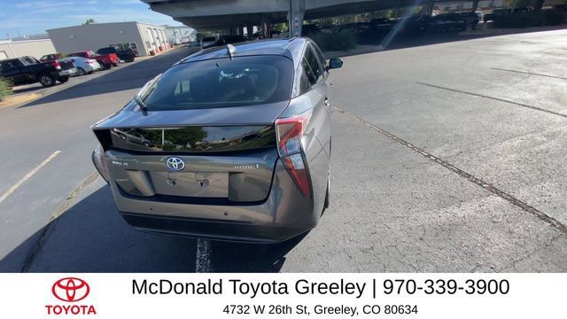 Used 2017 Toyota Prius Four FWD image 8