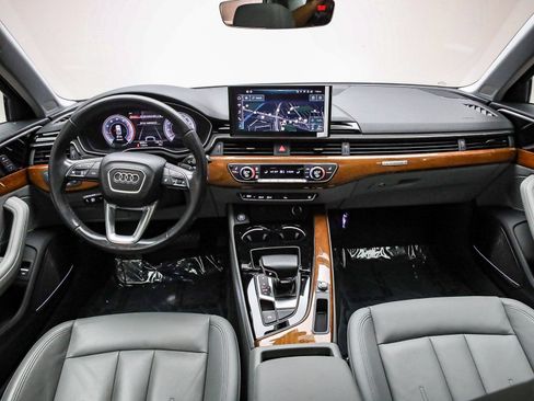 Used 2022 Audi A4 2.0T Premium Plus w/ Premium Plus Package AWD/4WD image 13