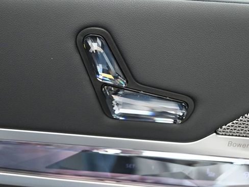 New 2026 BMW i7 eDrive50 w/ Premium Package image 21