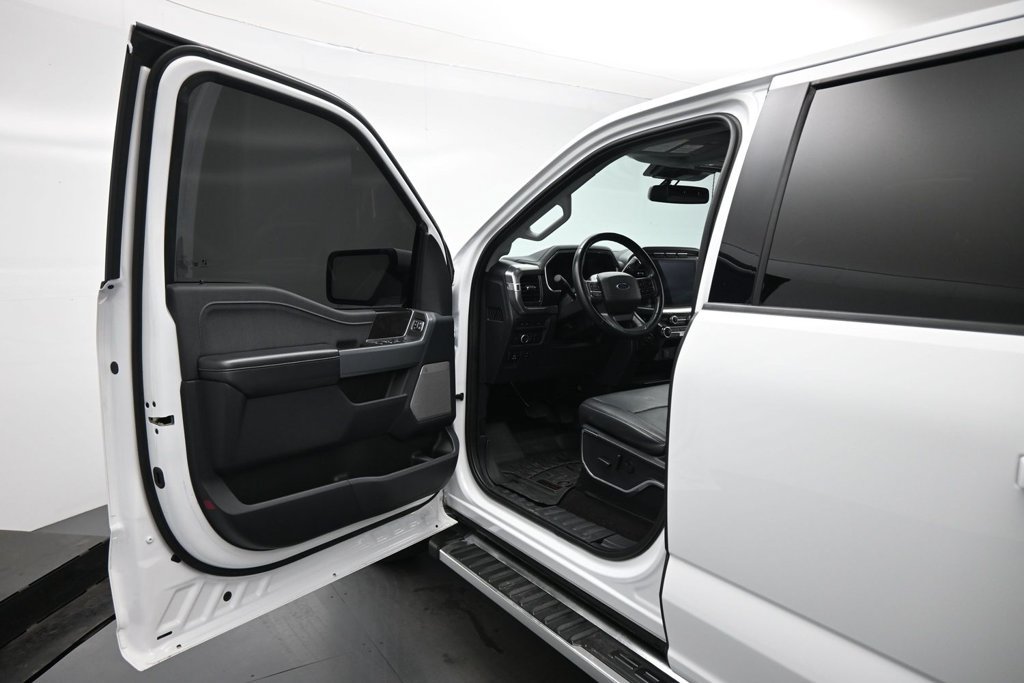 Used 2022 Ford F150 Lariat w/ Equipment Group 501A Mid AWD/4WD image 8