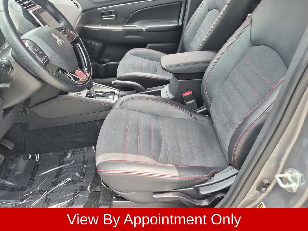 Used 2025 Mitsubishi Outlander Sport SE AWD/4WD image 22