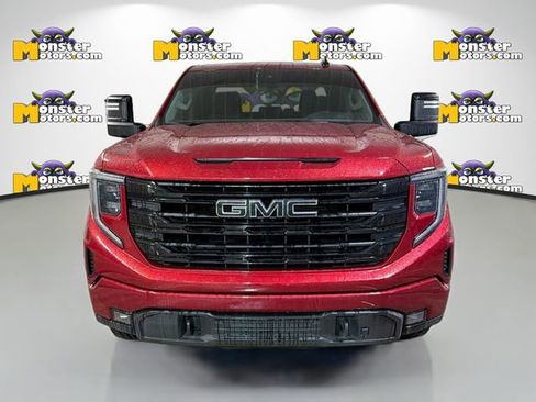 Used 2023 GMC Sierra 1500 Elevation image 2