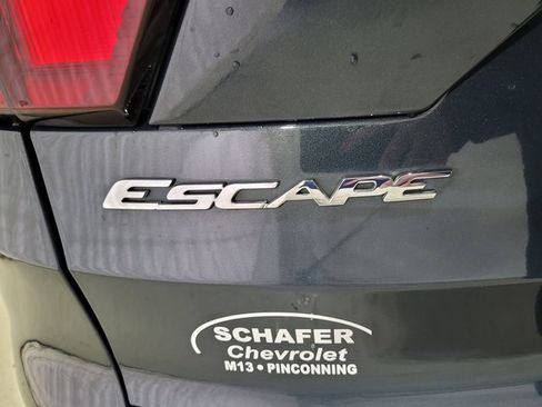 Used 2019 Ford Escape SE image 64
