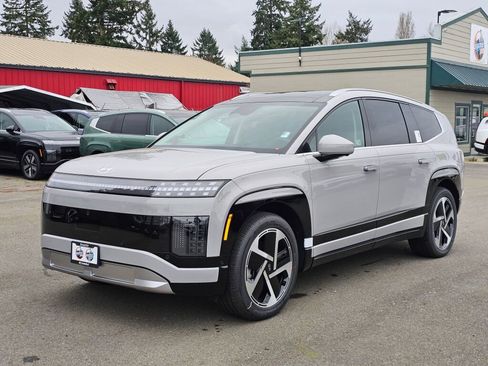 New 2026 Hyundai Ioniq 9 Limited image 3