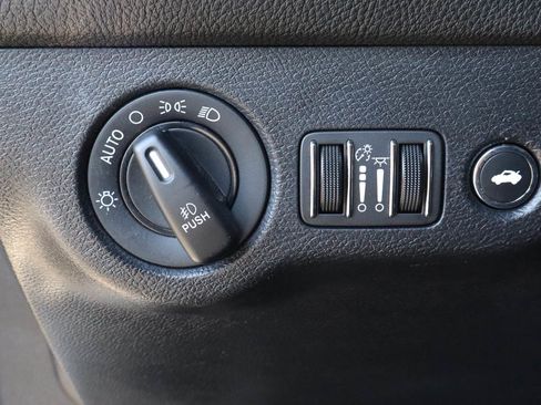 Used 2020 Dodge Challenger R/T RWD image 15