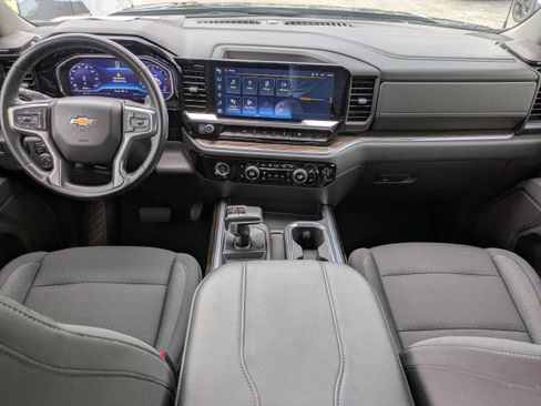 Used 2023 Chevrolet Silverado 1500 LT image 13