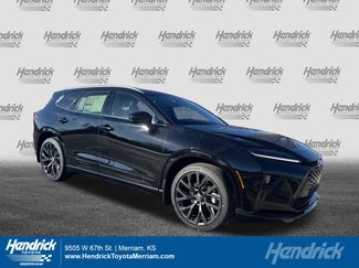 New 2025 Toyota Crown Signia video 1