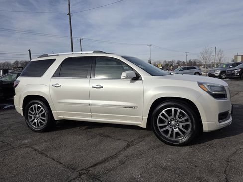 Used 2014 GMC Acadia Denali image 3