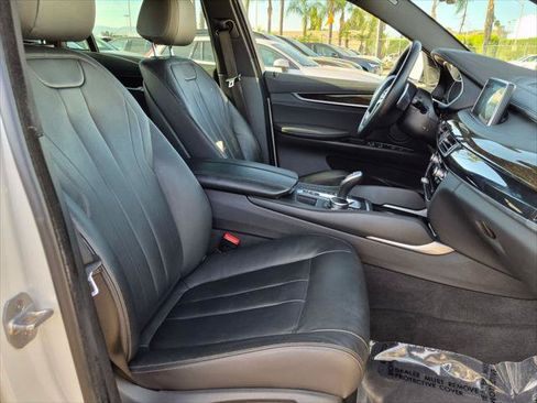 Used 2019 BMW X6 sDrive35i w/ Premium Package RWD image 26
