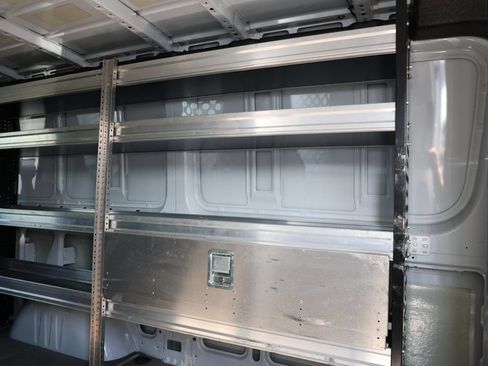 Used 2022 Mercedes-Benz Sprinter 2500 image 25