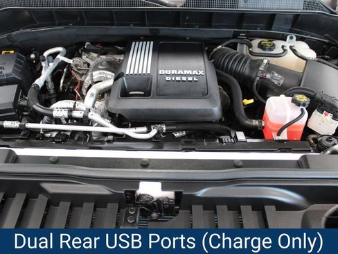 Certified 2024 Chevrolet Silverado 1500 High Country w/ High Country Premium Package AWD/4WD image 10