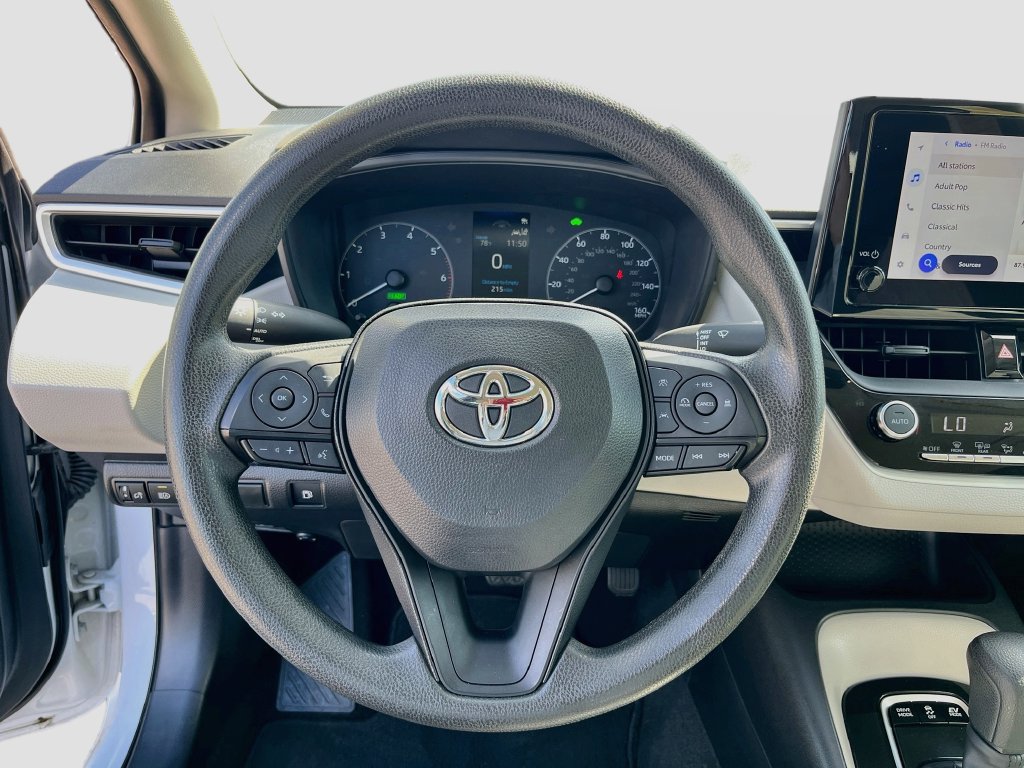 Used 2024 Toyota Corolla LE w/ LE Convenience Package FWD image 11