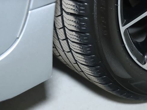 Certified 2023 Toyota Camry SE image 35