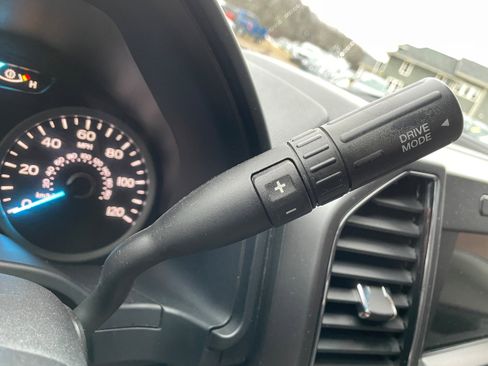 Used 2019 Ford F150 XLT w/ Equipment Group 302A Luxury image 21