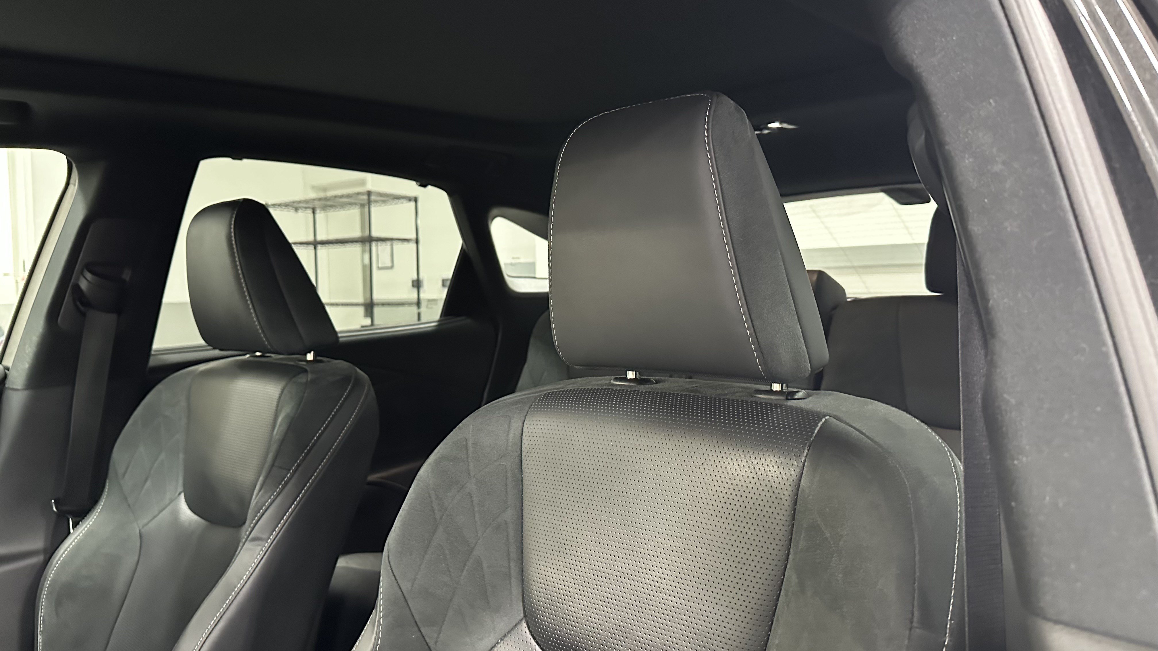 Used 2024 Lexus RX 350 AWD w/ Convenience Package image 18