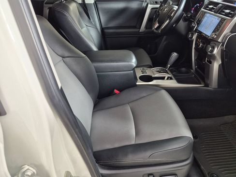 Used 2023 Toyota 4Runner SR5 Premium RWD image 29