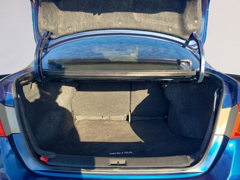 Used 2018 Nissan Sentra SR image 20