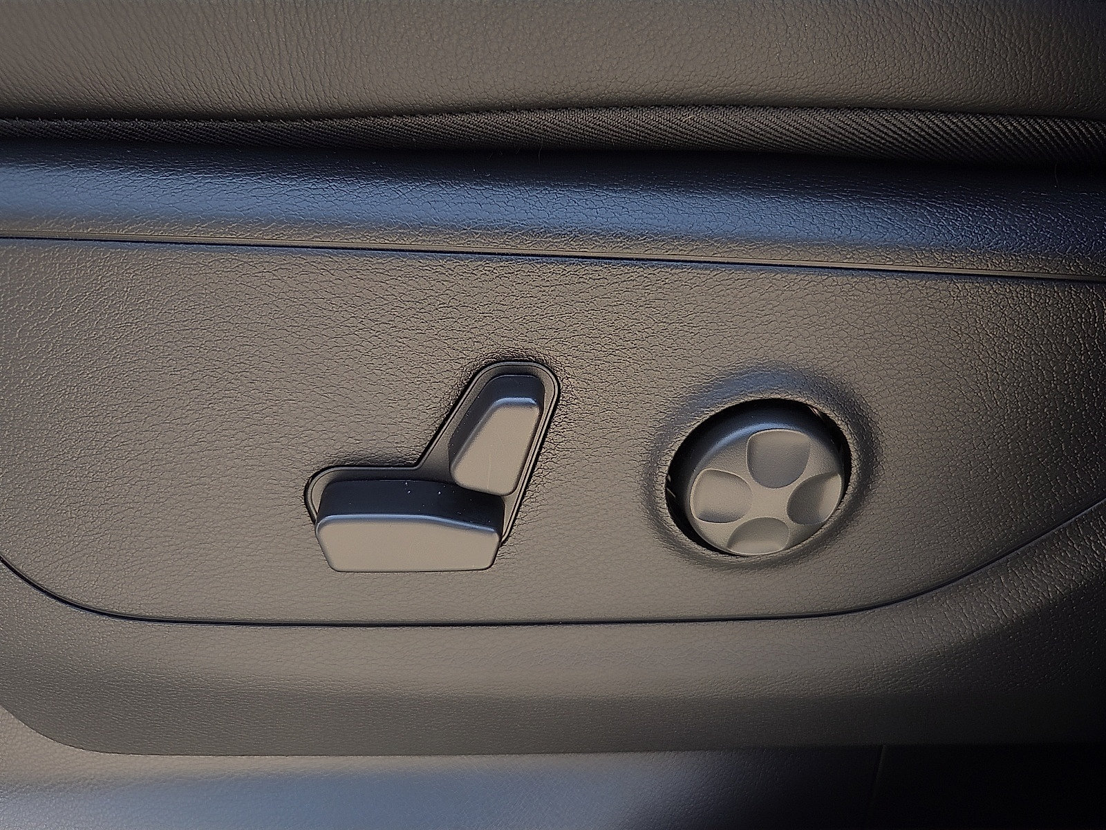 New 2027 RAM 1500 RHO AWD/4WD image 15