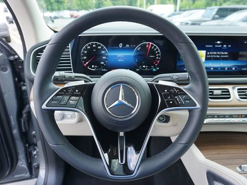 Certified 2024 Mercedes-Benz GLE 450e 4MATIC image 15