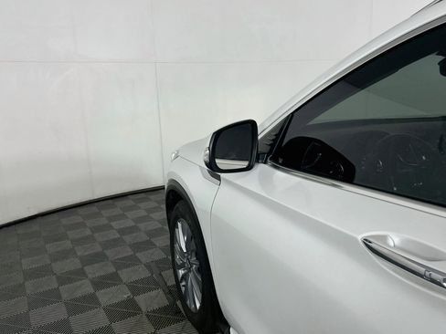 Used 2023 INFINITI QX50 Luxe AWD/4WD image 16