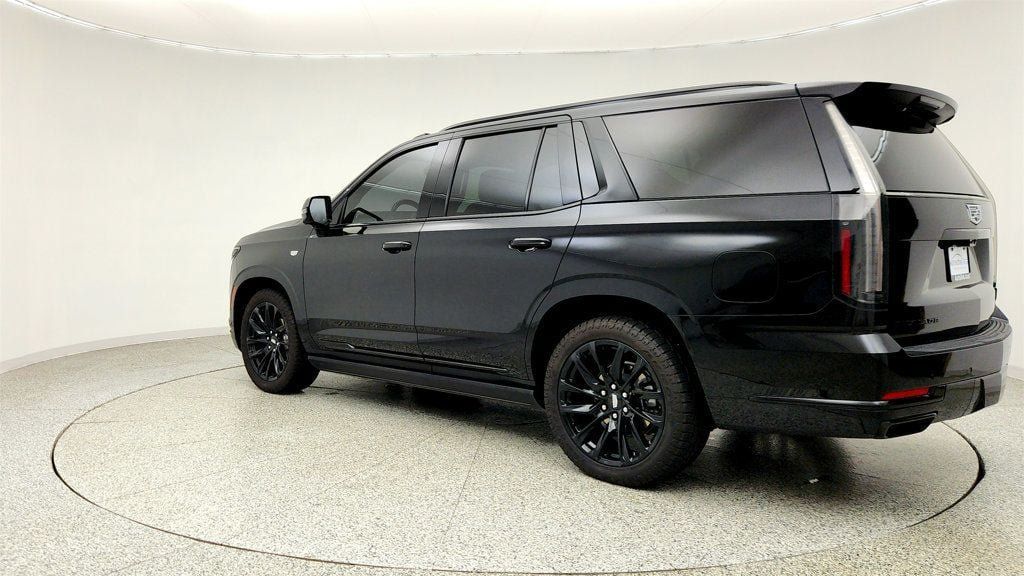 Used 2025 Cadillac Escalade Sport Platinum w/ LPO, ONYX Package AWD/4WD image 7