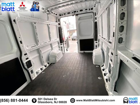 Used 2025 RAM ProMaster 2500 w/ Convenience Group image 28