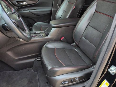 Used 2023 Chevrolet Equinox RS w/ RS Leather Package AWD/4WD image 23