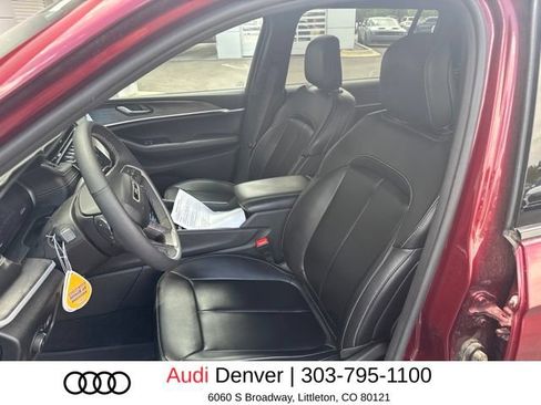 Used 2024 Jeep Grand Cherokee L Limited w/ Trailer Tow Package AWD/4WD image 11