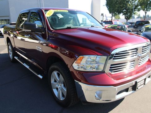 Used 2017 RAM 1500 Big Horn image 10