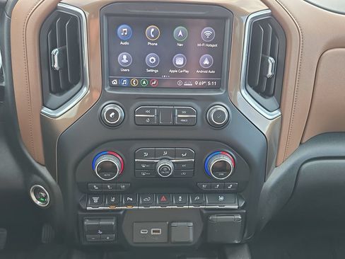 Used 2020 Chevrolet Silverado 2500 High Country AWD/4WD image 23