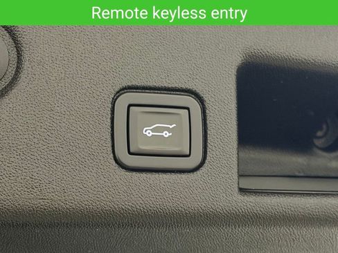 Certified 2021 Chevrolet Equinox Premier FWD image 22