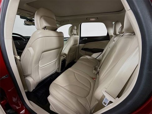 Used 2019 Lincoln MKC Reserve w/ MKC Climate Package image 10