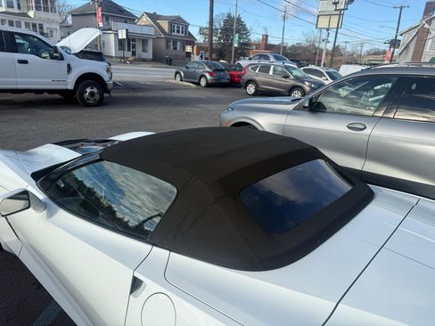 Used 2015 Chevrolet Corvette Stingray Convertible image 13