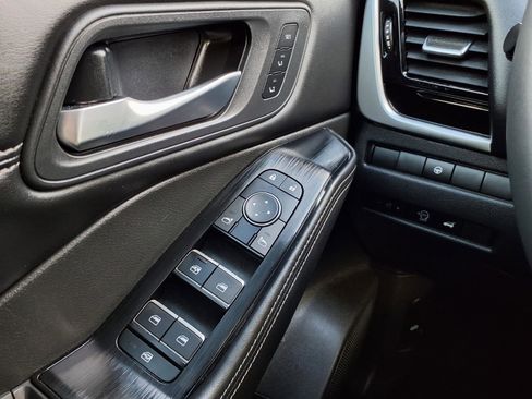 Certified 2023 Nissan Rogue SL w/ SL Premium Package image 22