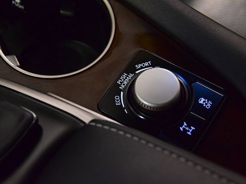 Used 2019 Lexus RX 350 AWD w/ Navigation Package image 25