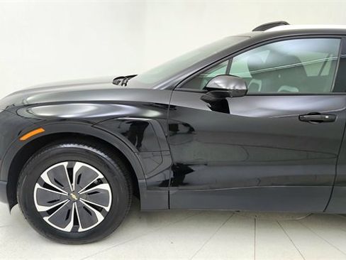 Used 2024 Chevrolet Blazer EV LT image 9