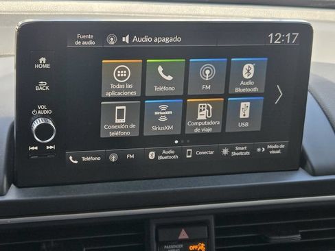Used 2025 Honda Pilot EX-L image 18