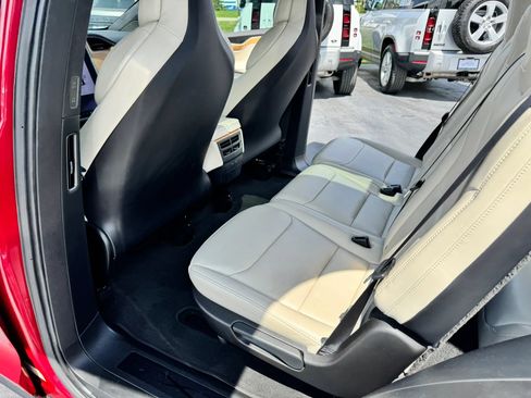 Used 2019 Tesla Model X Performance AWD/4WD image 19