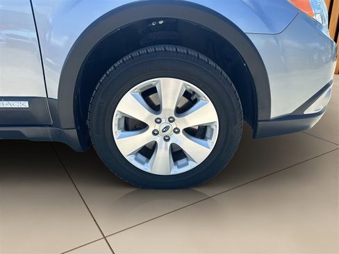 Used 2011 Subaru Outback 3.6R Limited AWD/4WD image 20