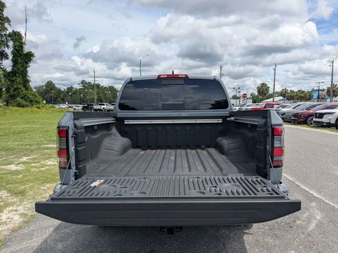 Used 2025 Nissan Frontier Pro-X w/ Pro Convenience Package RWD image 12