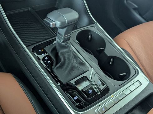 New 2026 Kia Carnival EX FWD image 21