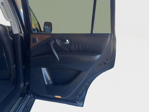 Used 2016 INFINITI QX80 2WD image 18